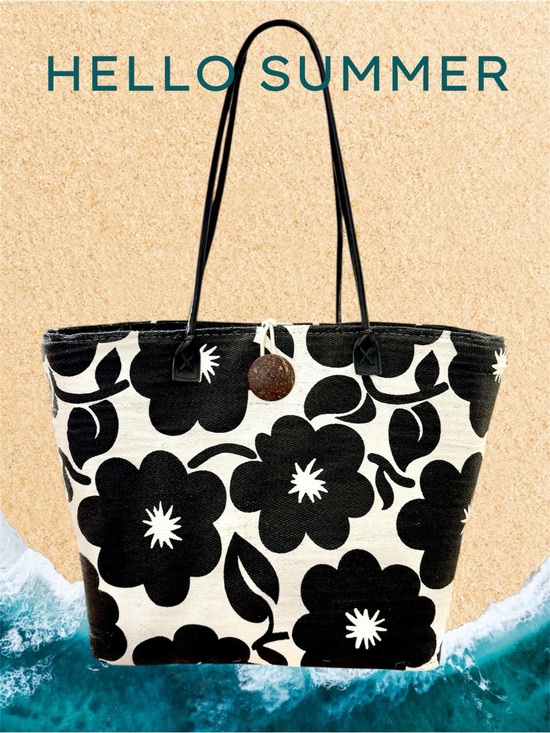 Sun & Sand Handbags - Sun & Sand Black & Cream Floral Beach Pool Vacation Shopping Tote Bag 15”x14”x6”